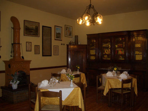 Albergo Il Castellino Darfo Boario Terme Bagian luar foto